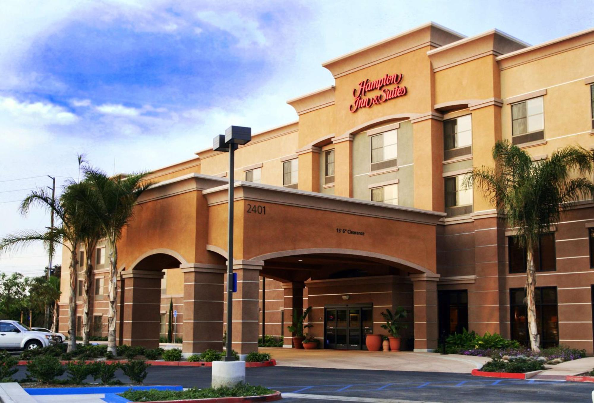 Hampton Inn & Suites Seal Beach Eksteriør billede